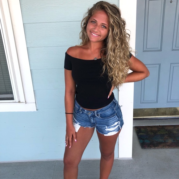 Meet your Posher, Megan - Picture 1 of 1